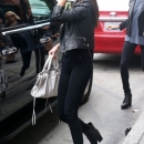 Kendall_Jenner_Kendall_Jenner_Hailey_Baldwin_uKgGctT-P1nx.jpg