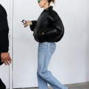 MEGA926543_Hailey_Bieber_010.jpg