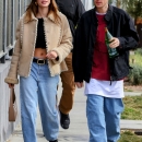 MEGA928106_Justin_Bieber_Hail_005.jpg