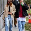 MEGA928106_Justin_Bieber_Hail_010.jpg