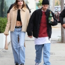 MEGA928106_Justin_Bieber_Hail_031.jpg