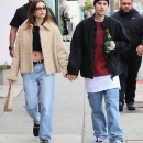 MEGA928106_Justin_Bieber_Hail_032.jpg