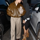 Portal_Hailey_Bieber_284429.jpg