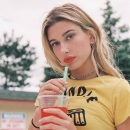 PretaLiker-Hailey-Baldwin-nouvelle-egerie-Eleven-Paris.jpg