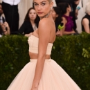 Filename=Rex_MetGala_8770828FR.jpg
Filesize=2420KiB
Dimensions=3280x4689
Date added=May 03, 2017 Rex_MetGala_8770828FR.jpg