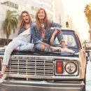 Tommy-Hilfiger-Spring-2016-Denim01-1.jpg
