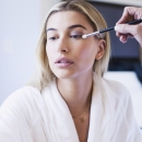 hailey-baldwin-07.jpg