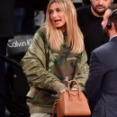 hailey-baldwin-at-nets-game-in-brooklyn-12-14-2016_1.jpg