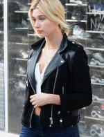 hailey-baldwin-out-and-about-in-los-angeles-1212015-4.jpg