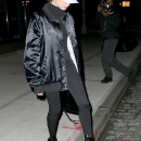 hailey-baldwin-out-and-about-in-new-york-01-15-2017_10.jpg