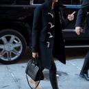 hailey-baldwin-shopping-in-nyc-11617-16.jpg
