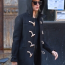 hailey-baldwin-shopping-in-nyc-11617.JPG