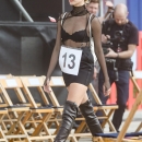hailey-baldwin-tommy-hilfiger-tommy-land-fashion-show-in-venic_0005.jpg