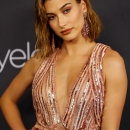 hailey-baldwin-warner-bros-pictures-and-instyle-18th-annual-postgolden-globes-_0005~0.jpg