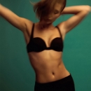 hailey-bieber-by-karim-sadli-v0gue-france-may-20221094e57915895011e31f3b8c6aea43003_thumb.jpeg