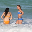 hailey2Bbaldwin2Bmon2Brelax2Bmiami2Bbeach2B5HGS6OMQ7Cbx.jpg