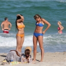hailey2Bbaldwin2Bmon2Brelax2Bmiami2Bbeach2BgXI9LZqKukkx.jpg