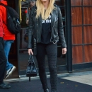 hqcelebcorner_28129~7.jpg