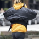 hqcelebcorner_281329~1.jpg