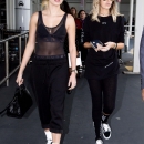 hqcelebcorner_282229~0.jpg