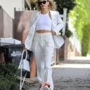 Filename=pbbr50~99.jpg
Filesize=1020KiB
Dimensions=2631x3680
Date added=Jul 29, 2019 pbbr50~99.jpg