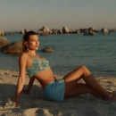 versace-dylan-turquoise-pour-femme-fragrance-campaign_mp40425.jpg