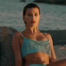 versace-dylan-turquoise-pour-femme-fragrance-campaign_mp40505.jpg