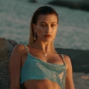 versace-dylan-turquoise-pour-femme-fragrance-campaign_mp40536.jpg
