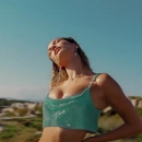 versace-dylan-turquoise-pour-femme-fragrance-campaign_mp41079.jpg