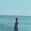 versace-dylan-turquoise-pour-femme-fragrance-campaign_mp41313.jpg