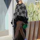 x17_hailey_baldwin_checker_111520_14.jpg