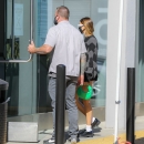 x17_hailey_baldwin_checker_111520_21.jpg