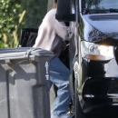 x17_justin_bieber_hailey_rv_021421_10.jpg